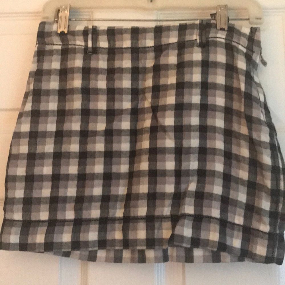 Max studio skirt
